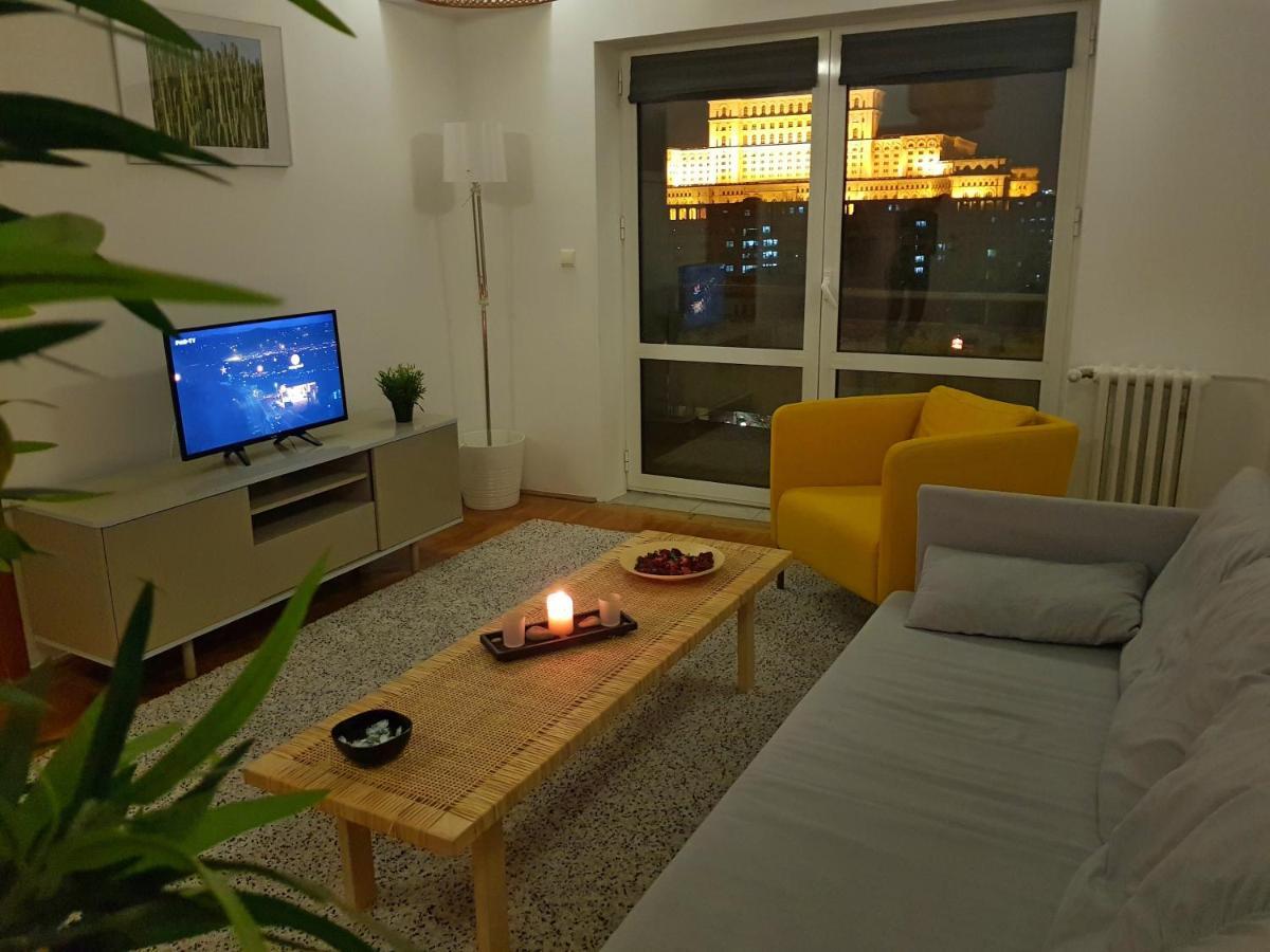 Apartment With Amazing View Near Old Town Boekarest Buitenkant foto